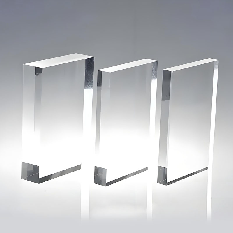 Didelio storio skaidrus akrilo lakštas